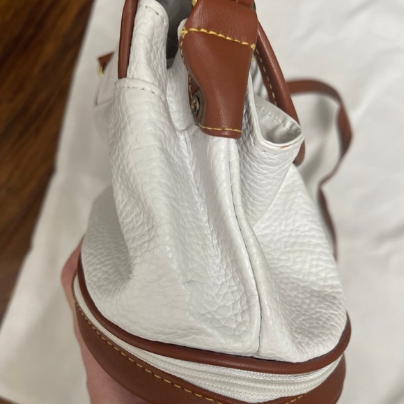 EUC Purse - Picture 4 of 7